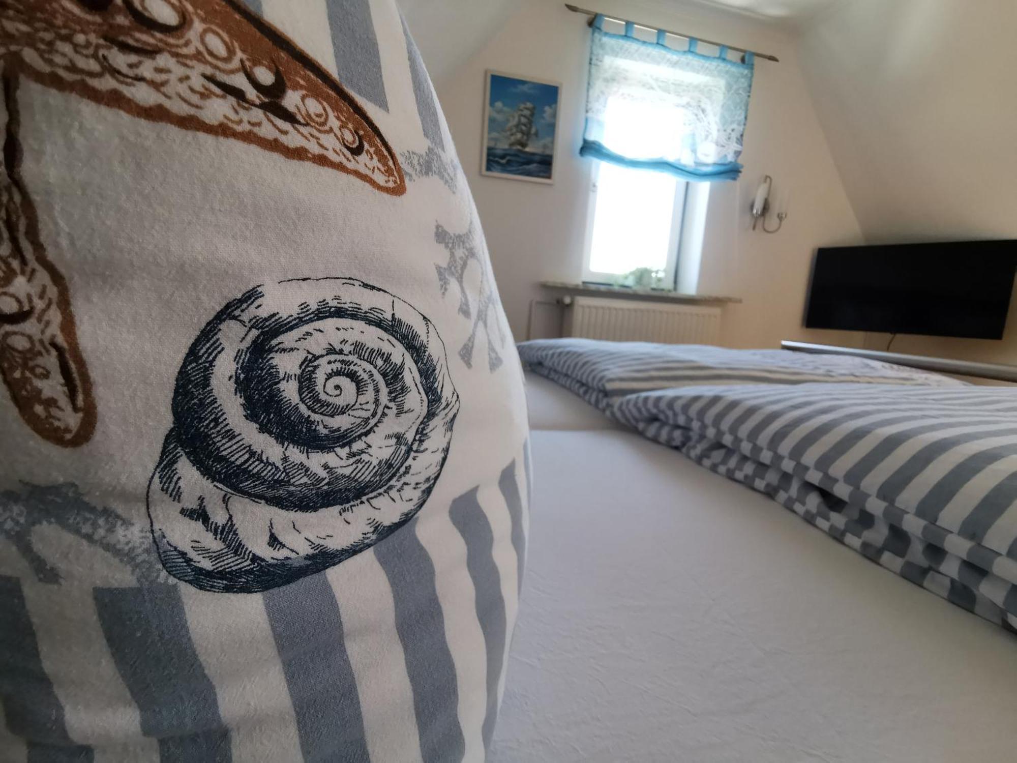 Gaestehaus Arkona Tonning Bagian luar foto